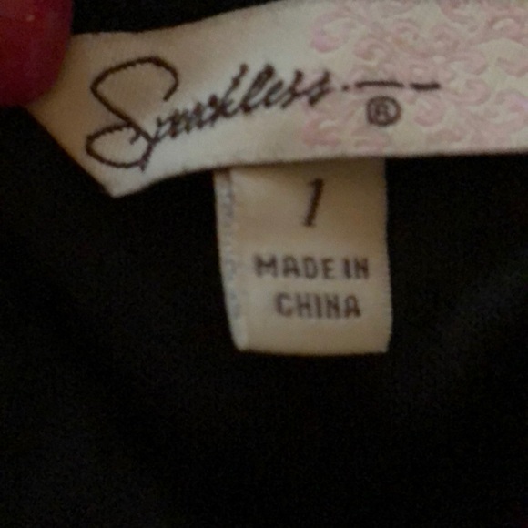 🌺Beautiful Halter top dress 🌺 - Picture 5 of 5